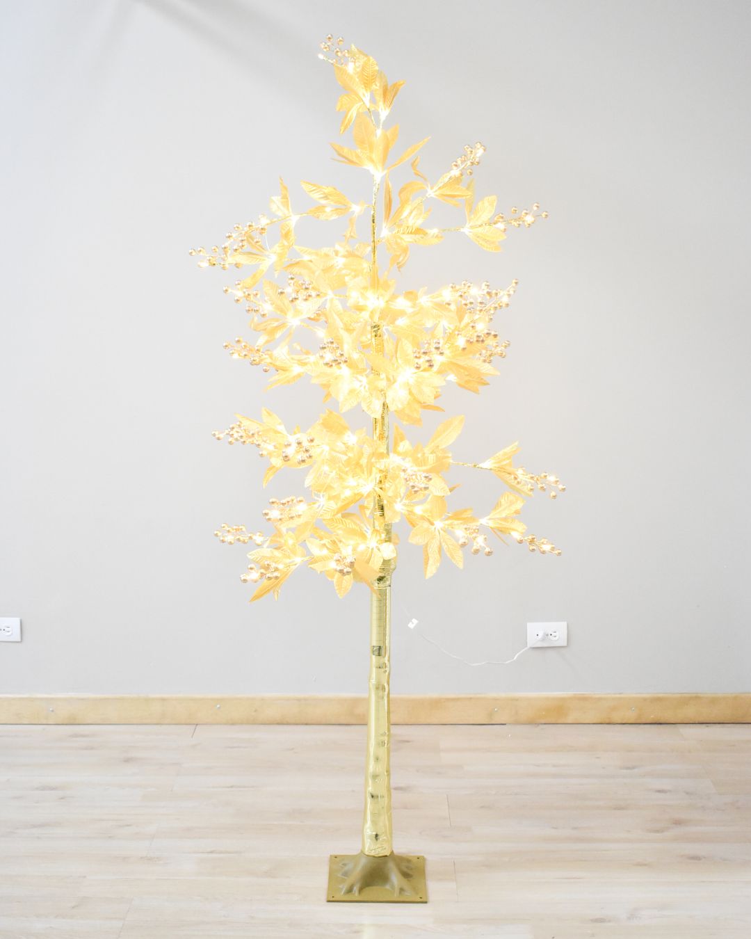 Árbol con Luces 1.80 mts - Ref. AZ111
