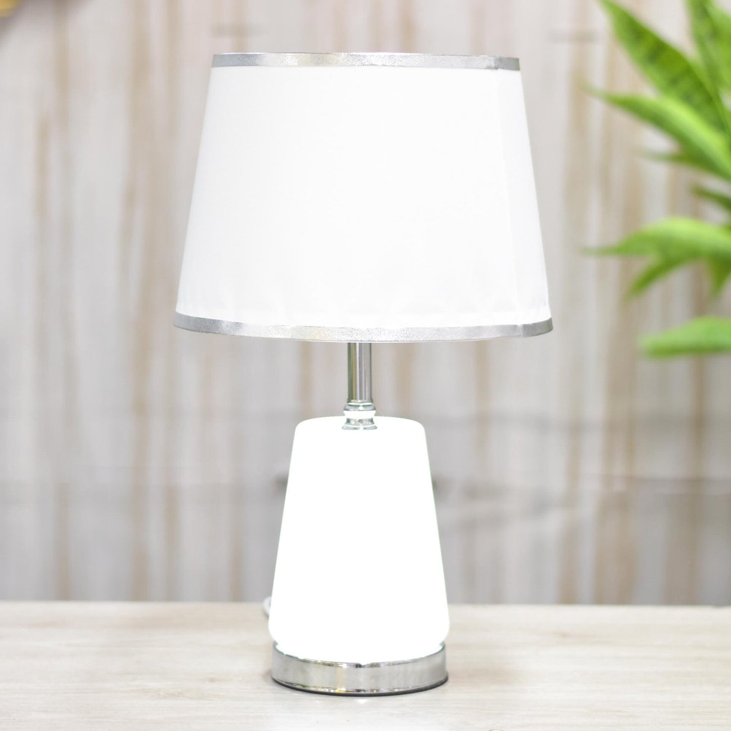 Lampara Con Caperuza 43x25 cms - Ref. RC190