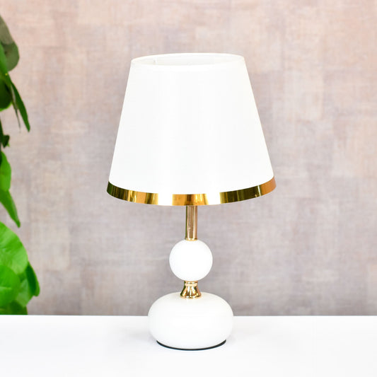 Lampara Con Caperuza 41x22 cms - Ref. LM04B